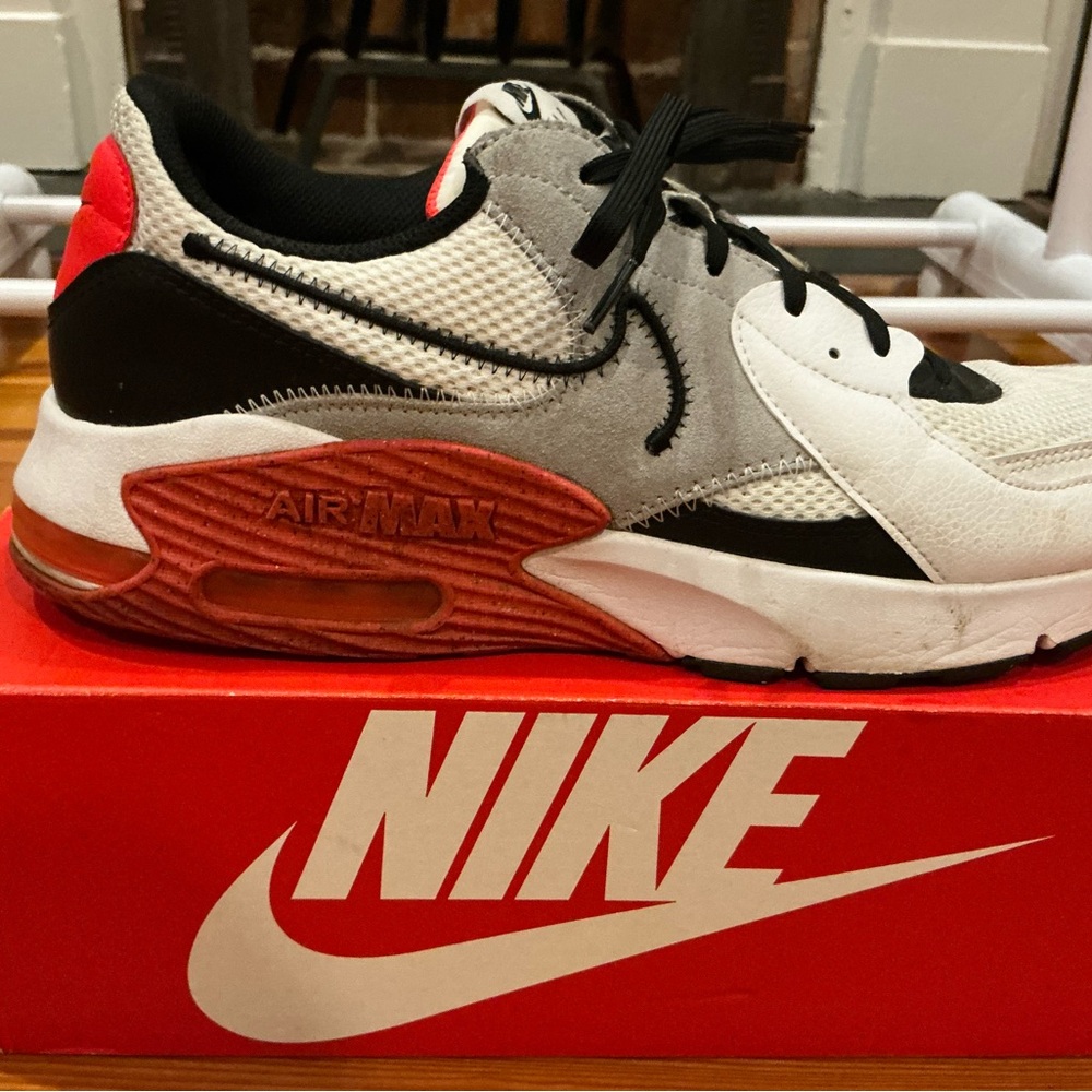 Nike Air Max Sneakers - Black, White, Red